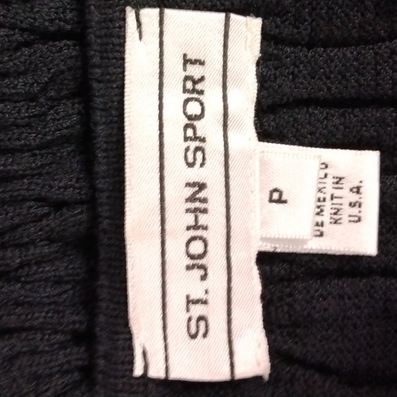 St.John Sport Black Short Sleeve Accordion Top S - Picture 10 of 14